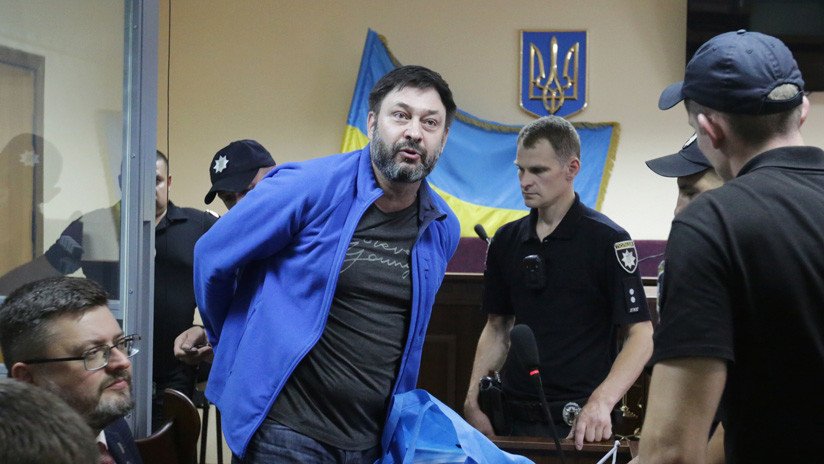 Un tribunal de Kiev prorroga el arresto al jefe de la agencia de noticias RIA Novosti Ukraína tras más de un año en prisión