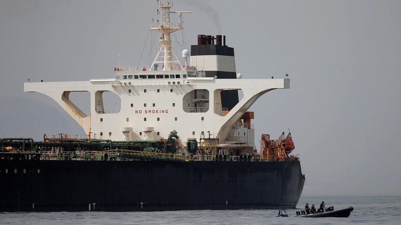 Riad permite a un petrolero regresar a Irán tras pasar dos meses en un puerto saudita