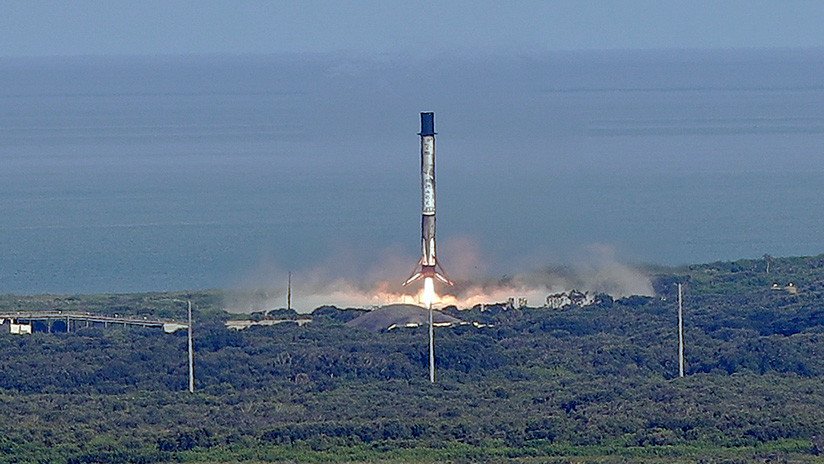 SpaceX lleva al espacio una impresora de órganos en 3D y 6 litros de baba verde