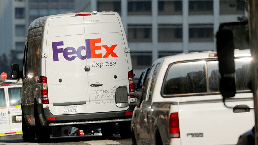 China sospecha que FedEx retuvo más de 100 paquetes de Huawei de manera ilegal