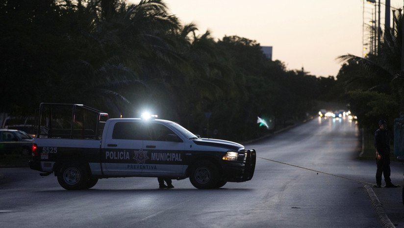 Investigan la muerte de un tuitero mexicano, conocido por 'trolear' a políticos, que fue hallado ahorcado en el patio de su casa