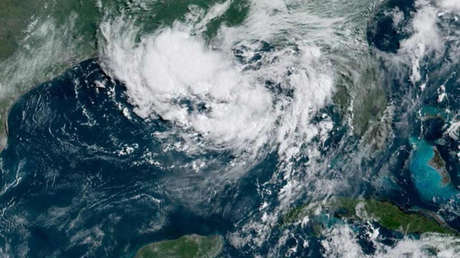 Emiten alerta en EE.UU. por un posible huracán en el Golfo de México
