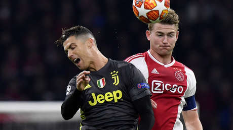CR7 'ataca' a un policía chino cuando un espontáneo irrumpe en un entrenamiento de la Juventus (VIDEO)