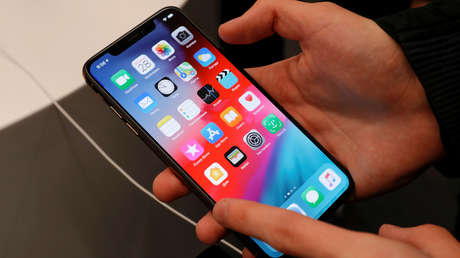 Apple comprará negocio de módems para teléfonos inteligentes de Intel por 1.000 millones de dólares