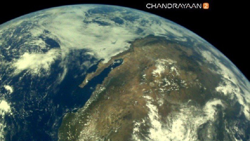 FOTOS: Publican las primeras imágenes de la Tierra tomadas desde una distancia de 5.000 kilómetros por una misión india a la Luna