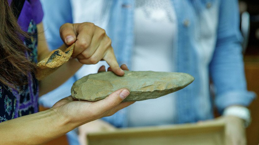 Hallan casi 2.000 artefactos en una necrópolis medieval en Siberia