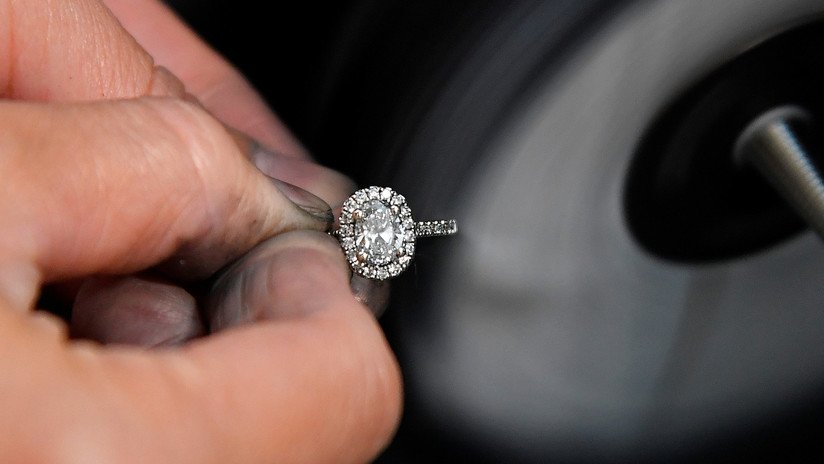 El mercado mundial de diamantes está en una profunda crisis