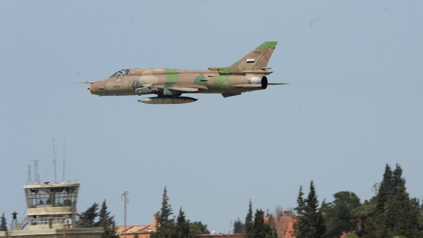 Terroristas atacan con proyectiles la base aérea de Jmeimim en Siria