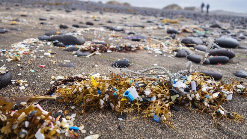 Localizan un mar de partículas de plástico entre las islas españolas de Mallorca y Menorca