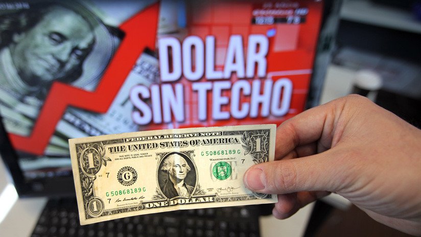 El riesgo país sobrepasa los 1800 puntos en Argentina tras los anuncios de Macri y el dólar se cotiza en 61 pesos