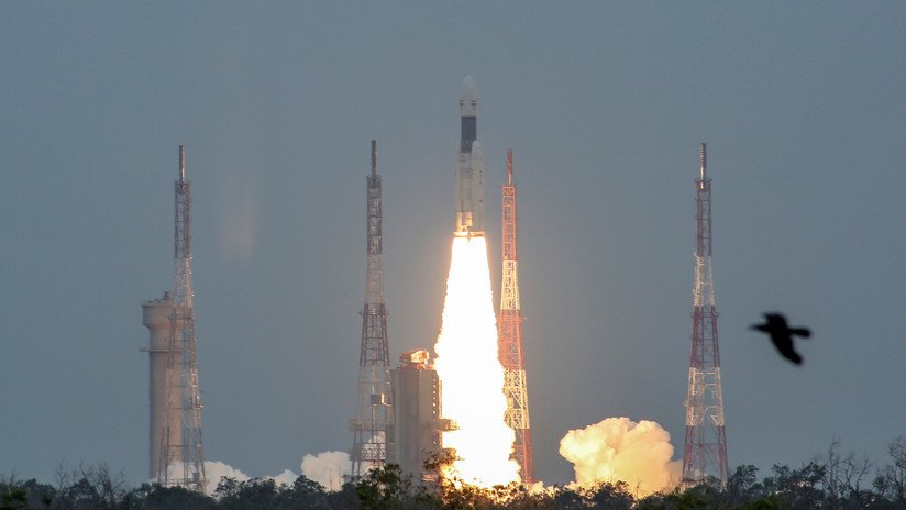 La nave espacial india Chandrayaan-2 deja la Tierra atrás en su viaje hacia la Luna