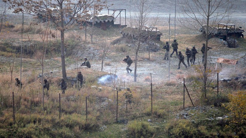 Un intercambio de fuego cerca de la línea de control de Cachemira deja al menos 3 militares paquistaníes y 5 indios muertos