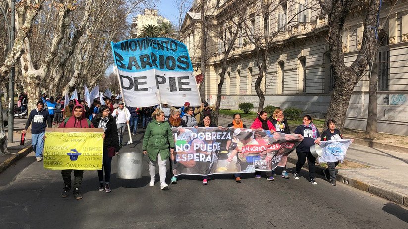 'Panazo' y 'ollas vacías': argentinos salen a las calles en protesta por la crisis económica