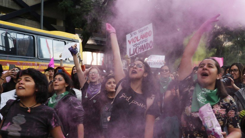"No me cuidan, me violan": destrozos en la protesta contra violaciones en Ciudad de México