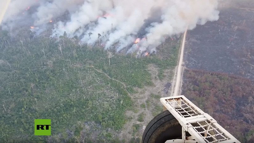 Avanza el gigantesco incendio que devora la selva amazónica en Brasil (VIDEO)
