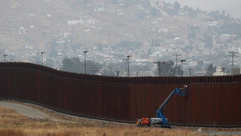 El Pentágono aprueba la construcción de 32 kilómetros adicionales del muro con México