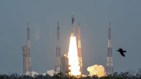 La nave espacial india Chandrayaan-2 deja la Tierra atrás en su viaje hacia la Luna