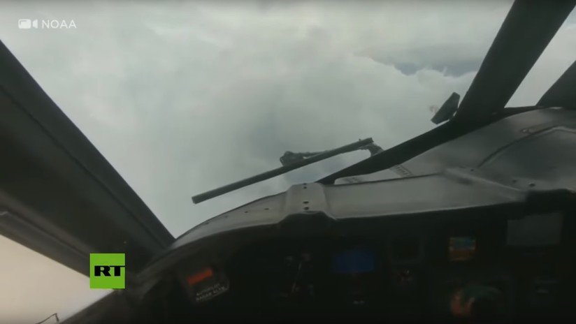 VIDEO: Primeras imágenes desde dentro del huracán Dorian grabadas por un avión cazatormentas