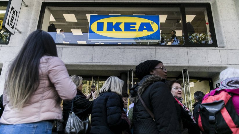 Reino Unido: La Policía escocesa frustra  un encuentro de más de 3.000 jóvenes para jugar al escondite en un IKEA