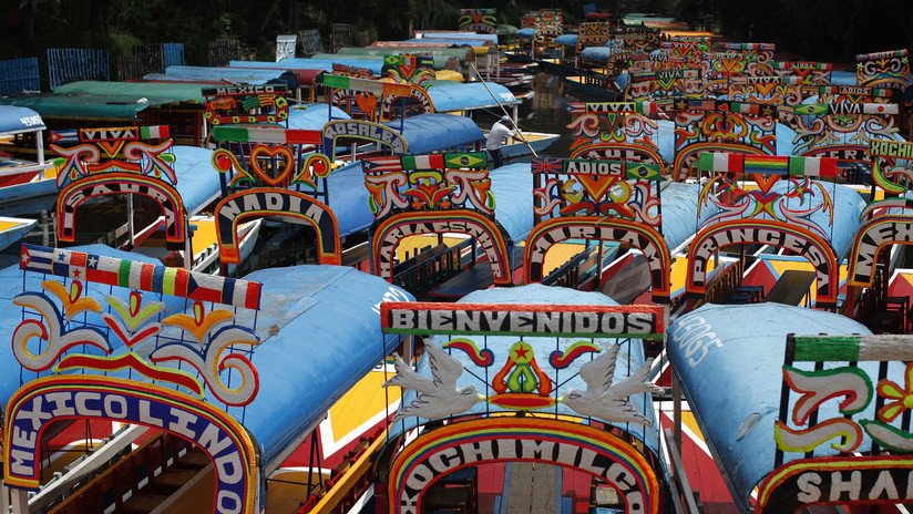 Muere un joven ahogado mientras festejaba en los turísticos canales de Xochimilco en México