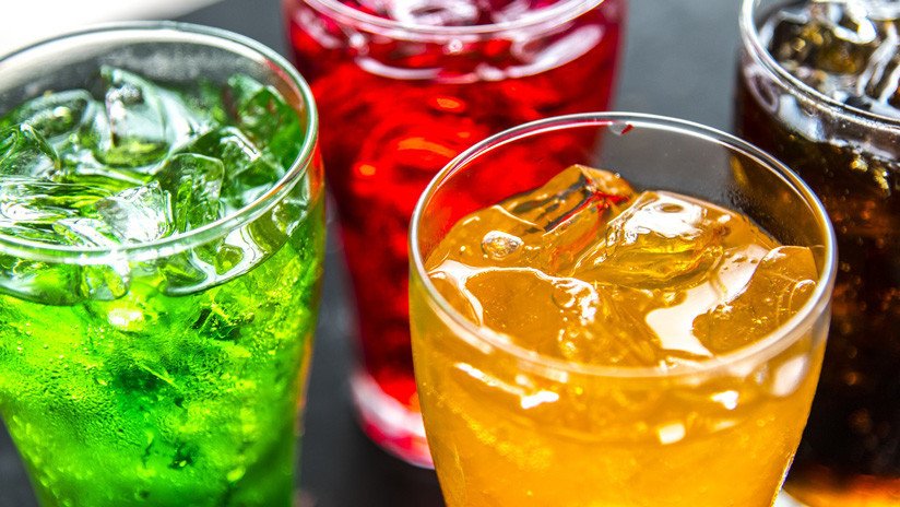 Un nuevo estudio reitera la relación entre el consumo de bebidas gaseosas y el riesgo de muerte prematura (ya sean azucaradas o dietéticas)