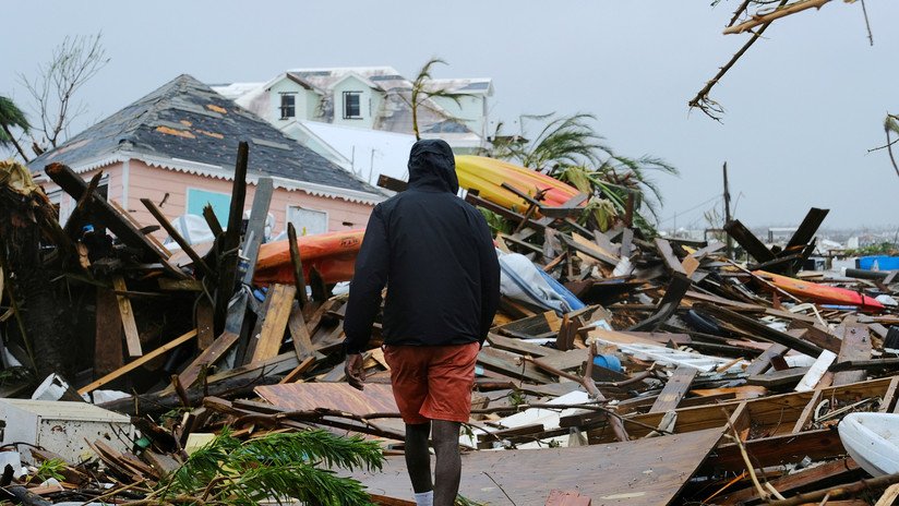 Ministro de Sanidad de Bahamas: El número de muertes por el huracán Dorian "podría ser asombroso"