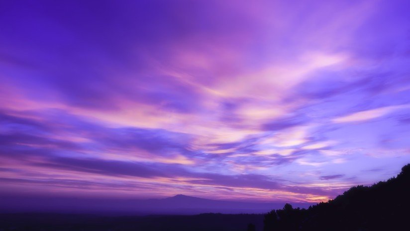 Dorian pasa por Florida dejando tras de sí un asombroso cielo color púrpura (FOTOS, VIDEO)