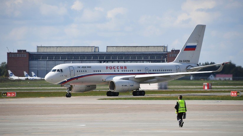 VIDEO: Arriba a Moscú el avión con los prisioneros rusos liberados por Kiev