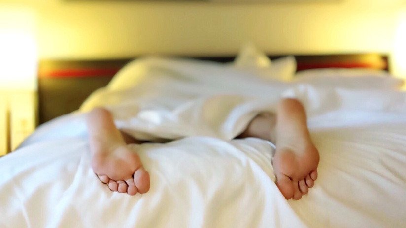 Un canadiense es multado con 375 dólares por quedarse dormido en una cama ajena