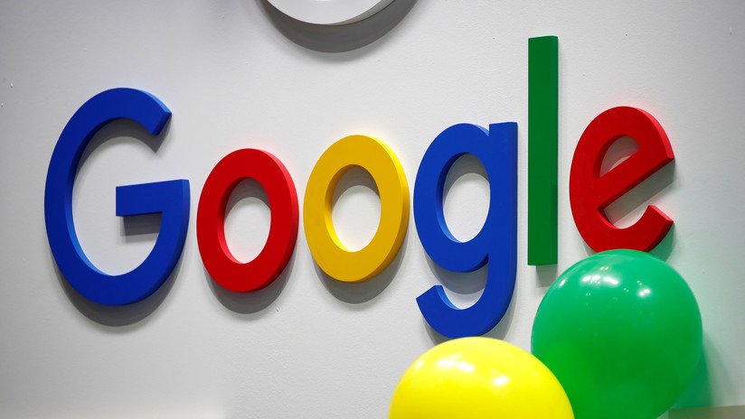 FOTO: Google comienza a implementar el modo oscuro para Google Play