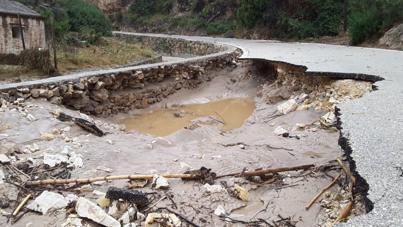 Dos muertos, inundaciones, evacuaciones y cortes viales por el temporal en España