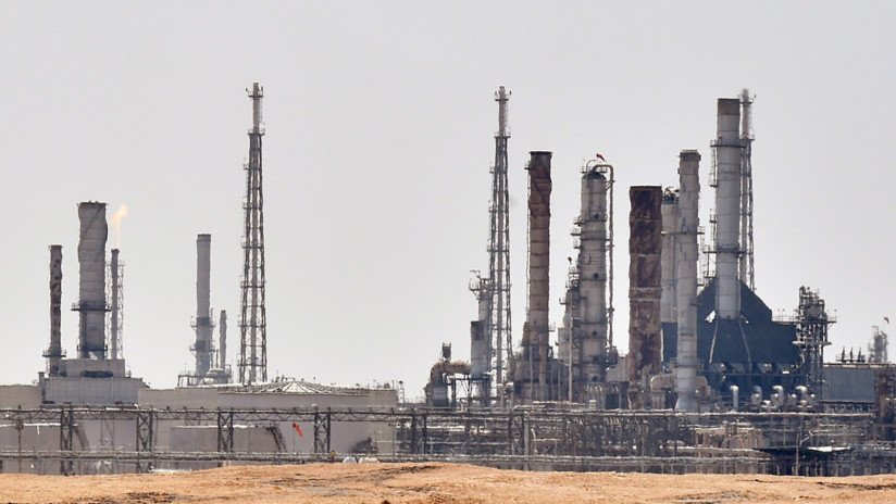 Arabia Saudita cierra su oleoducto hacia Bahréin
