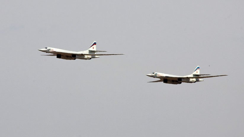 VIDEO: Cazas de cinco países acompañan a dos bombarderos rusos Tu-160 sobre el Báltico