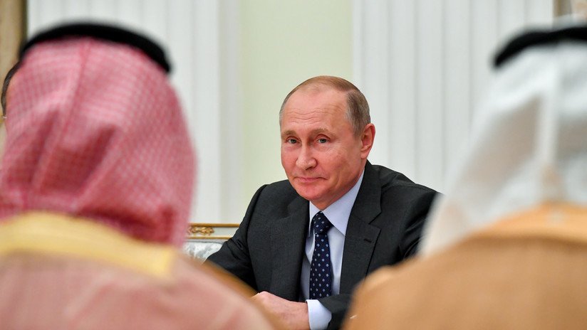 Putin aborda los ataques a refinerías sauditas en una conversación telefónica con el príncipe heredero