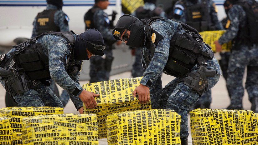 Gobierno de Guatemala admite que el país se ha convertido en productor de cocaína