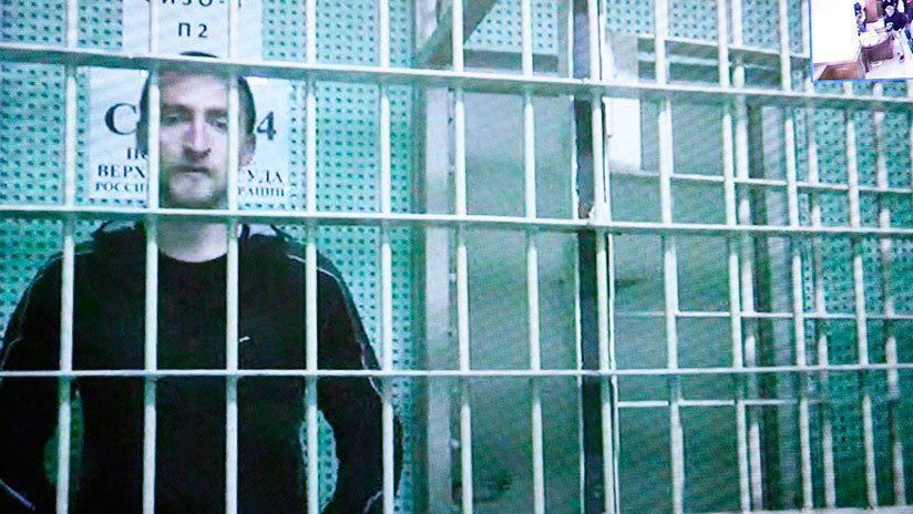 El tribunal decide liberar al actor ruso Pável Ustínov del centro de detención preventiva