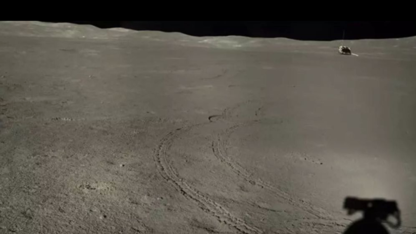 China revela nuevas fotos del lado oscuro de la Luna que muestran una misteriosa sustancia espacial