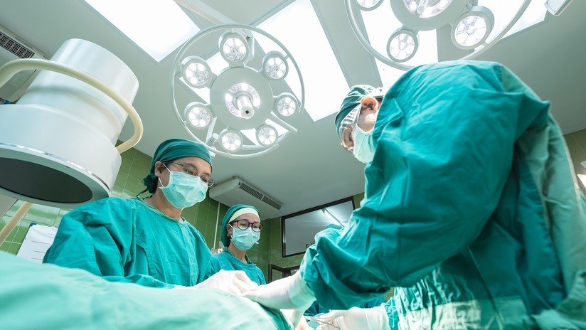 Mujer embarazada acude al hospital para una inyección y le realizan un aborto por error
