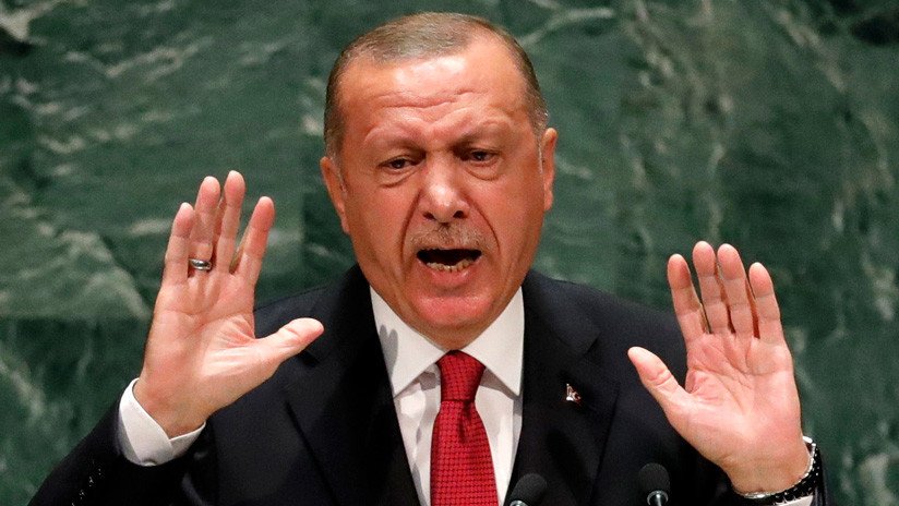 Erdogan dice que Turquía seguirá comprando petróleo y gas a Irán pese a las sanciones
