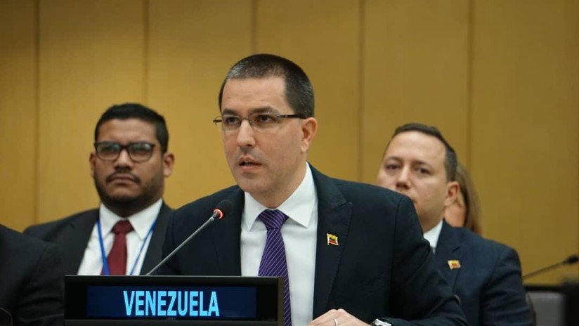 Canciller venezolano: "Las restricciones que EE.UU. pone para miembros de la ONU obligan a pensar en mudar su sede a otro país"