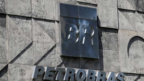 Petrobras pone a la venta dos campos petrolíferos en el estado Amazonas