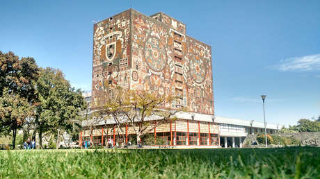 Un joven de 13 años, el universitario más joven del mundo, sufre acoso por parte de profesores de la UNAM y un juez ordena reparar el daño