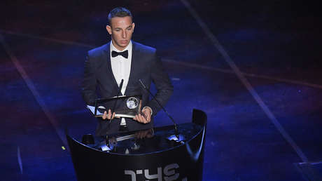 VIDEO: El húngaro Daniel Zsori gana el premio Puskas de la FIFA al mejor gol del 2019