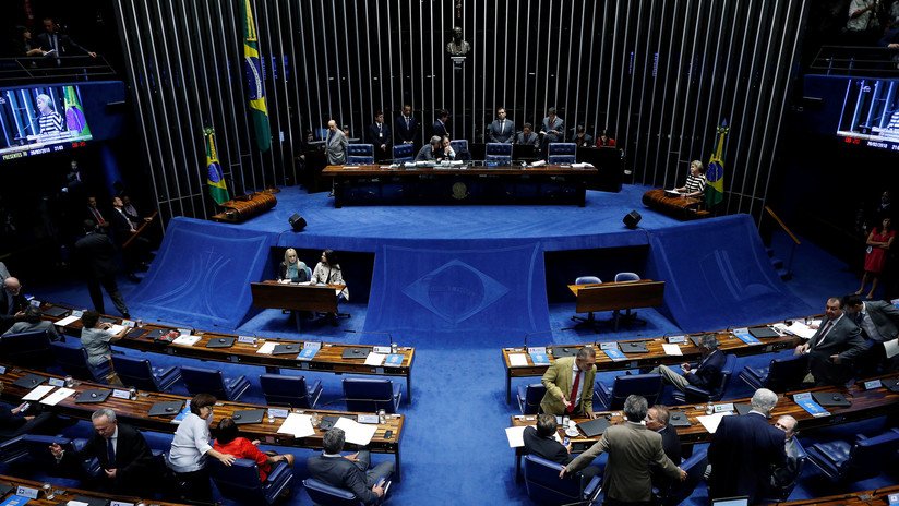 Senado de Brasil aprueba el proyecto de reforma de jubilaciones propuesto por Bolsonaro