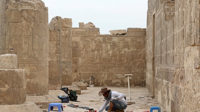 FOTOS: Encuentran en Egipto las ruinas de un templo del faraón Ptolomeo IV de hace 2.200 años