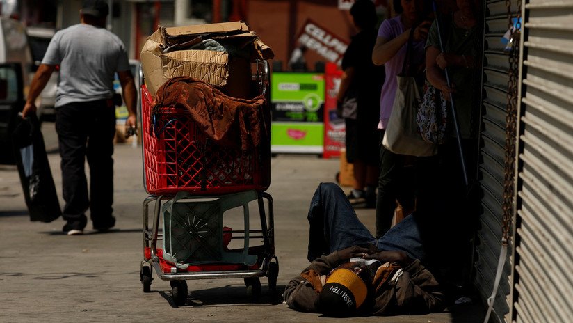 Marginación, vulnerabilidad, agresiones: la realidad de millones de personas sin hogar alrededor del planeta