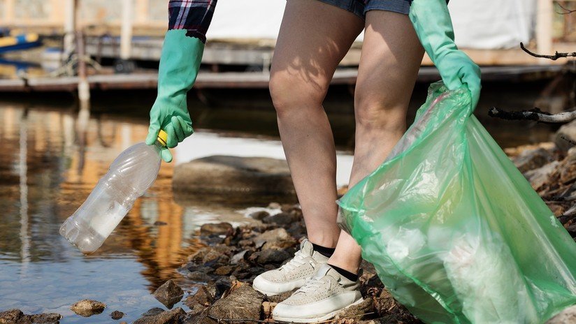 Rusia baraja prohibir las bolsas de plástico para 2024