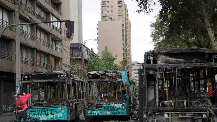 Protestas en Chile: Más de 20.000 hogares se quedan sin luz en la Región Metropolitana