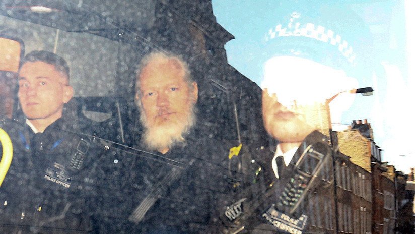 Un tribunal londinense rechaza el retraso en la audiencia sobre la extradición de Assange