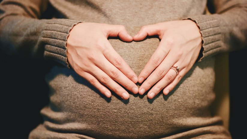 Se queda embarazada de su 22.º hijo después de haber prometido no tener más hijos